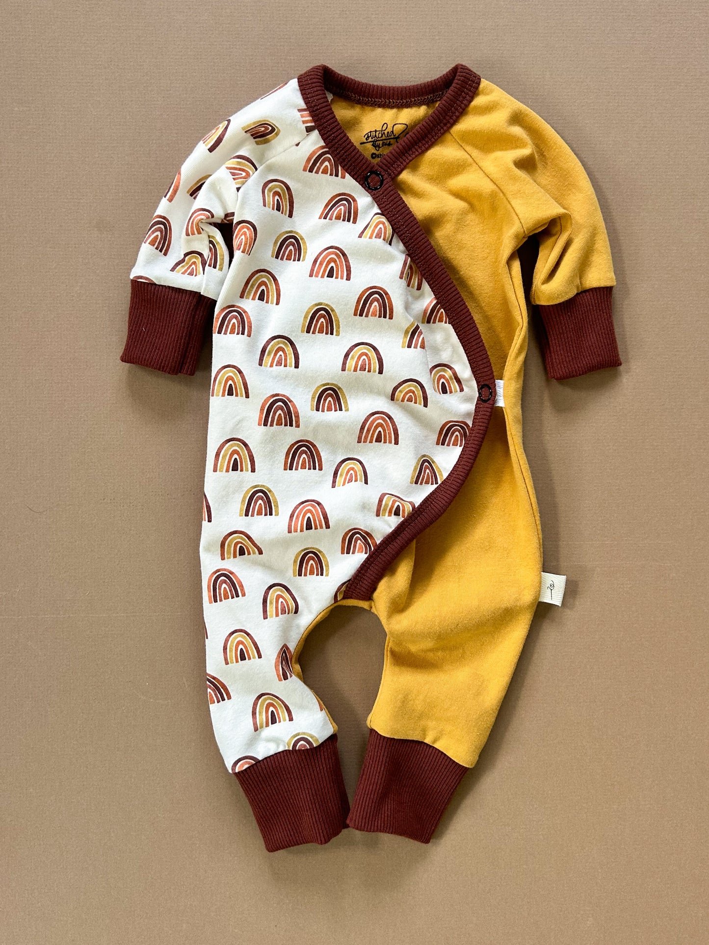 Newborn Baby East Romper (rainbow)