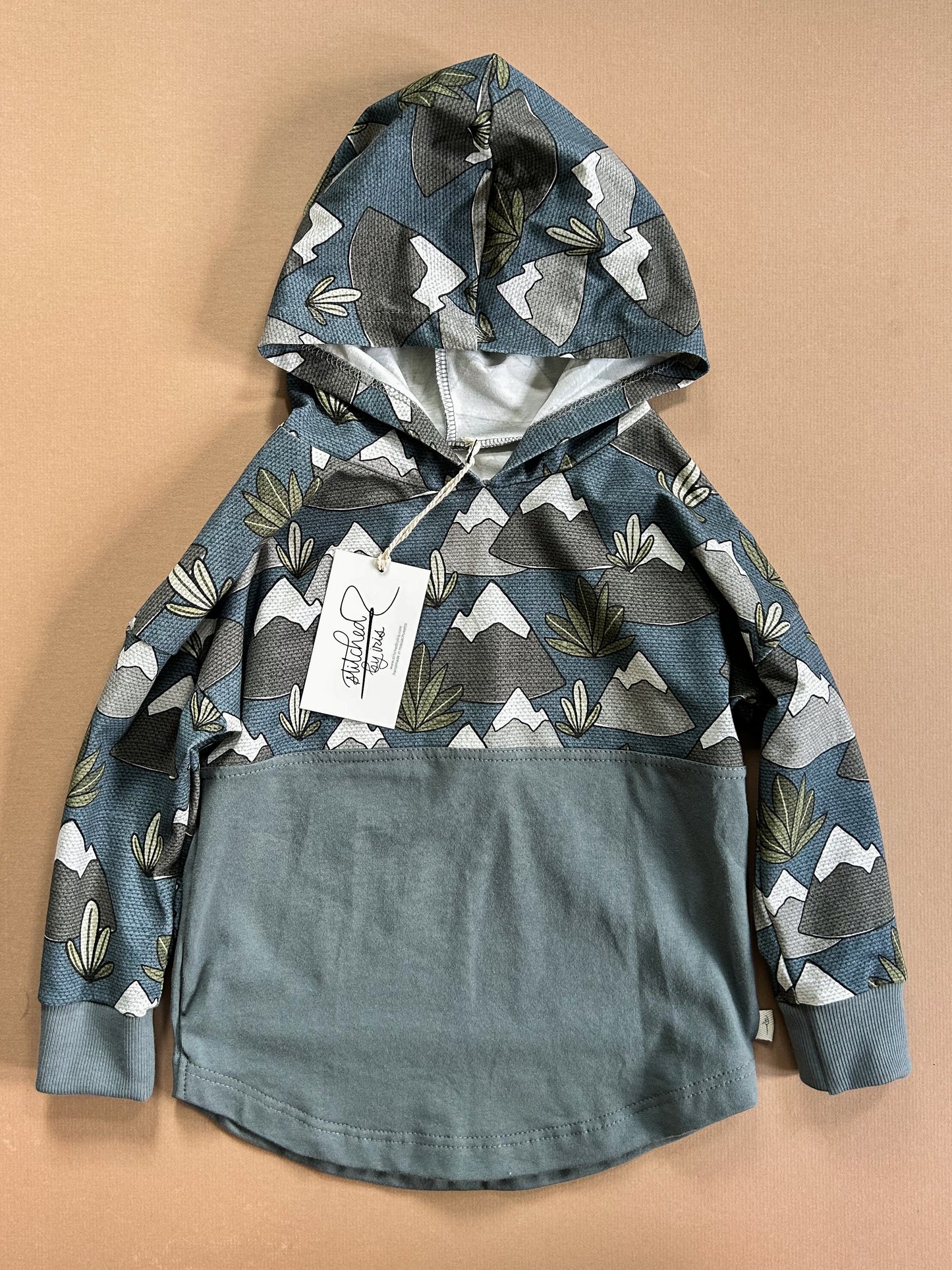 3T All Season Hoodie (mountains)