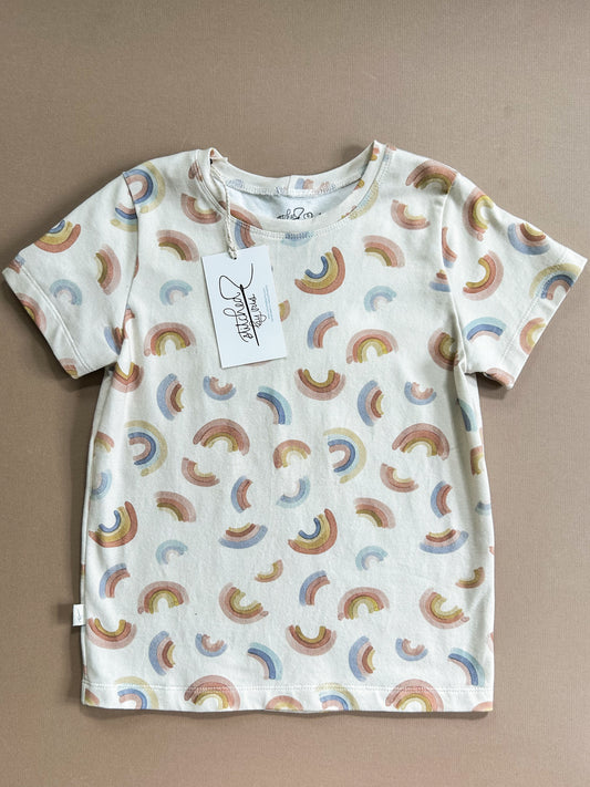 5T Tee (pastel rainbow)